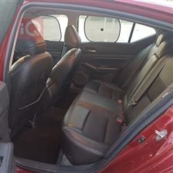 نيسان ألتيما